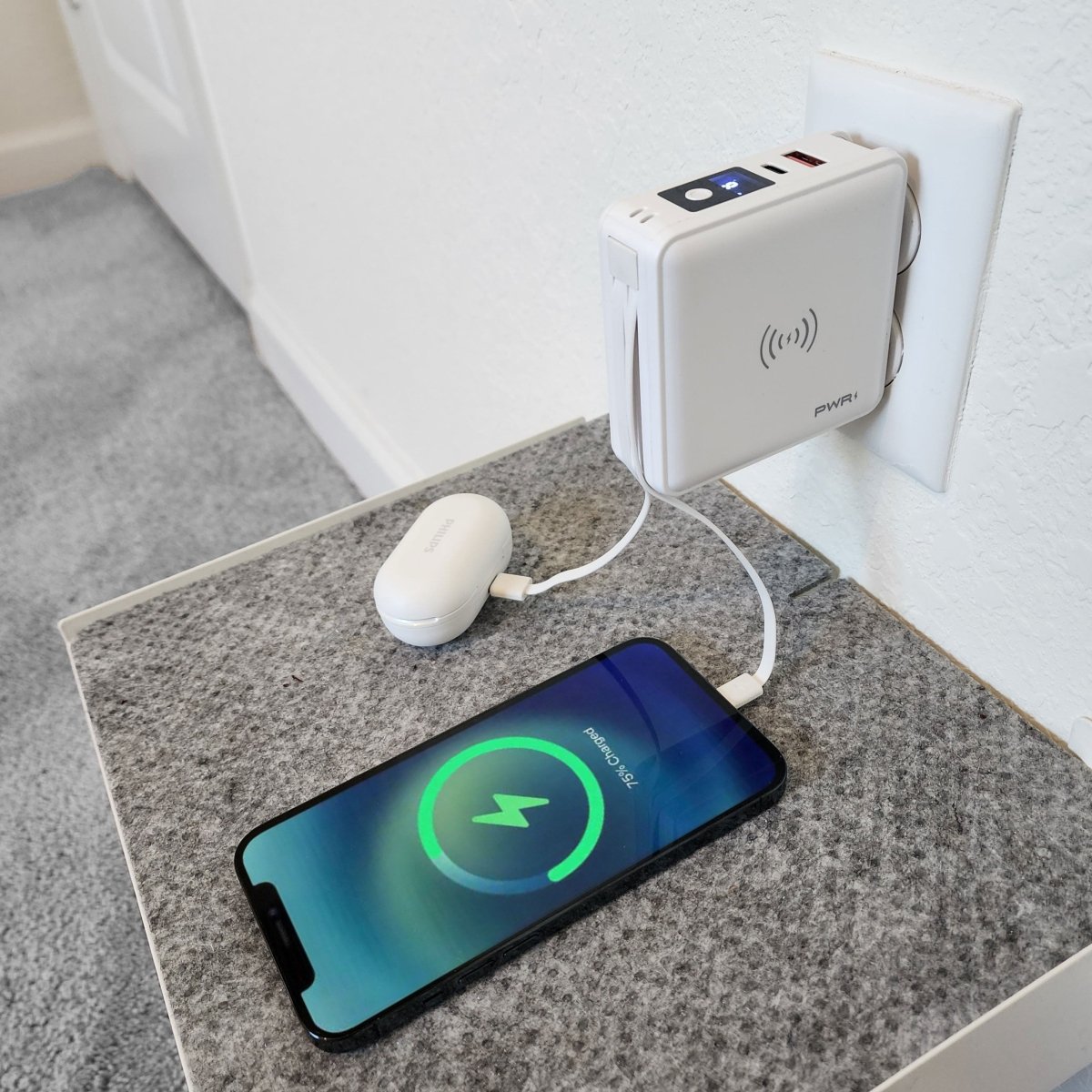 Travel Pro (+ Free Stand)