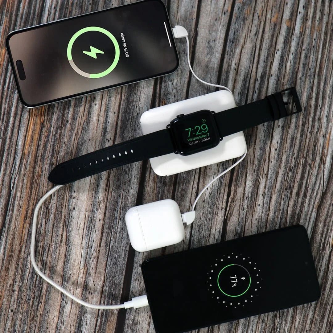 Versa 4-in-1 Power Bank
