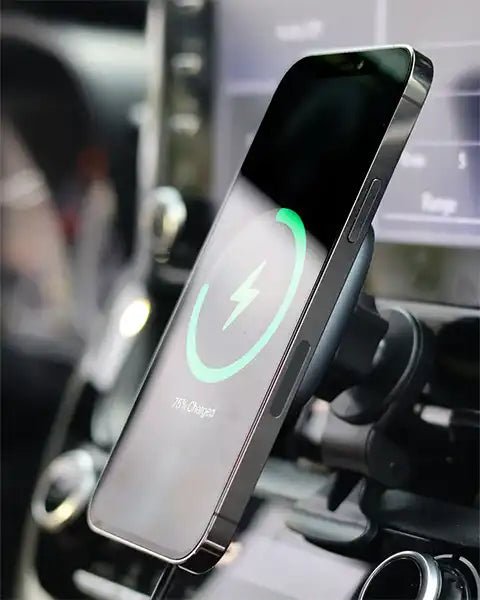 PowerGO - Magnetic Power Bank + Carmag Wireless Car Mount