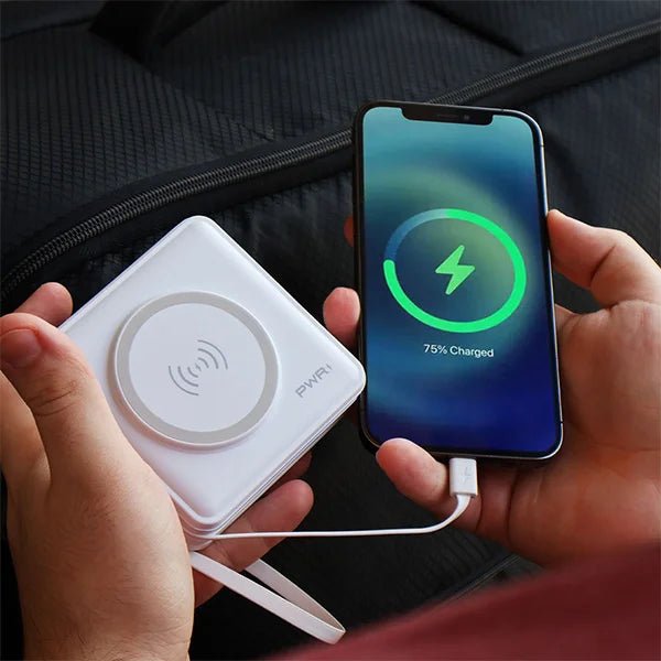Travel PRO Bundle | 5 in 1 Power Bank + Case